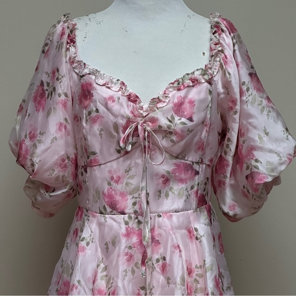 Lulus Romilly Light Pink Floral Tiered Midi Dress Size Medium - Picture 4 of 14